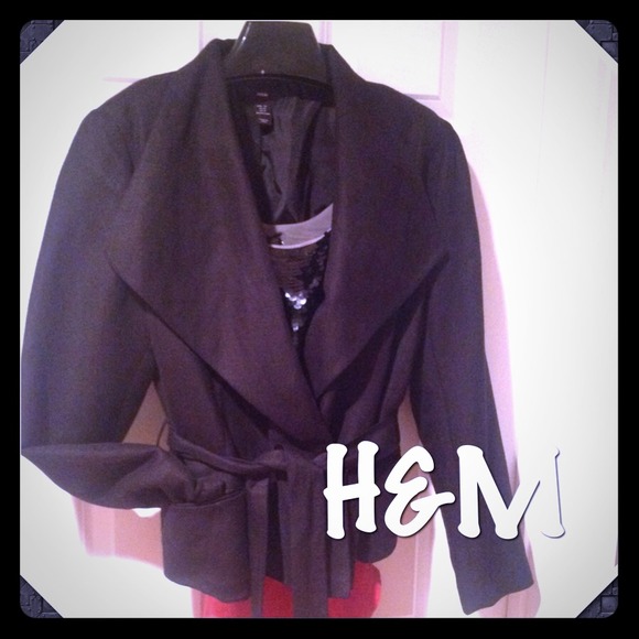 HOLD sammythepoo SHORT H&M BLACK BLAZER