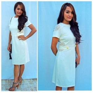 ⬇️CREAM Amelia dress⬇️