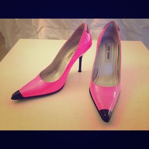 Reserved! Steve Madden Kammie Pink Patent Pumps