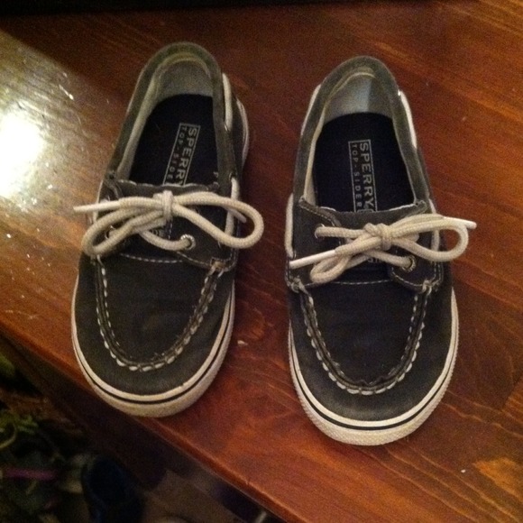 Sperry shoes toddler boys