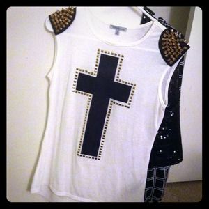 Spiked shoulder cross tee .
