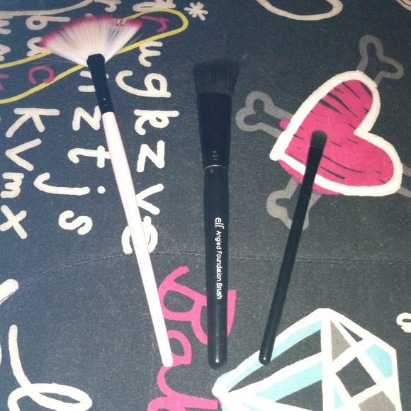 Makeup Brushes