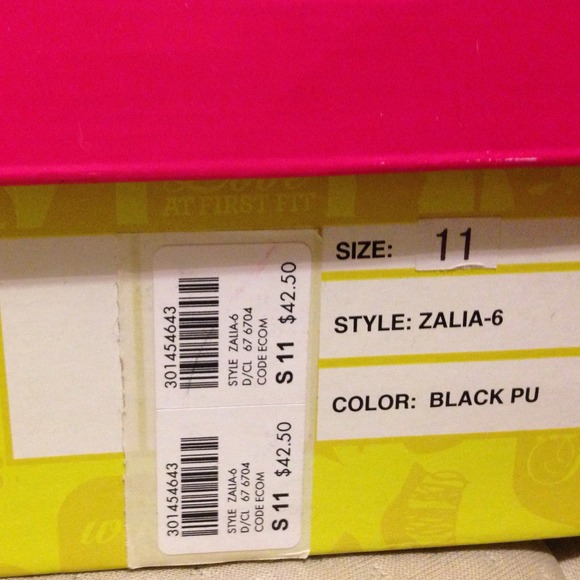 ‼️SOLD‼️ - Picture 3 of 3