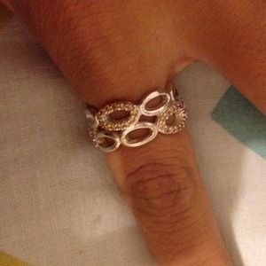 PANDORA circle of friends RING.