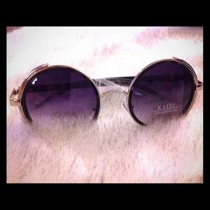 Chic side cover-up sunglasses