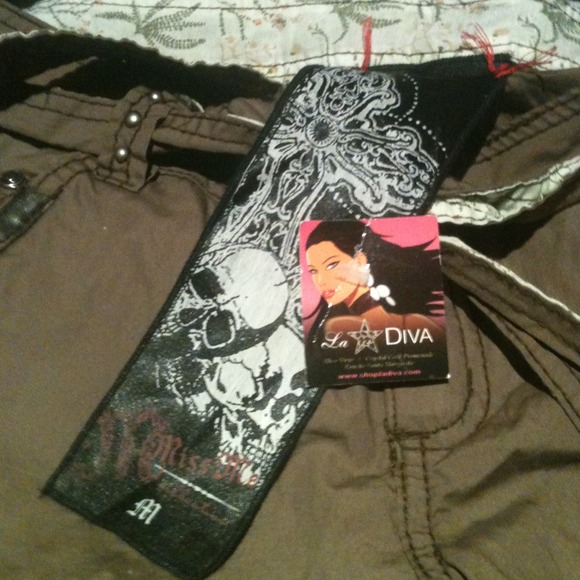 Miss me cargo - Picture 3 of 3