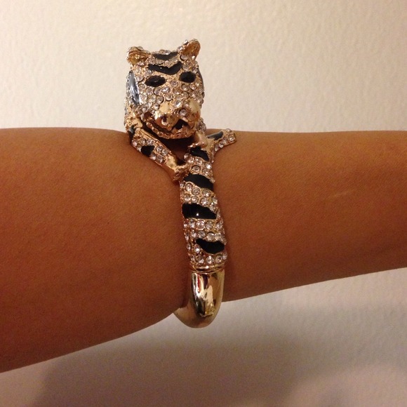 Lion bracelet - Picture 3 of 4