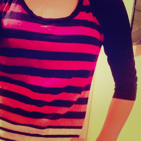 Express striped baseball tee