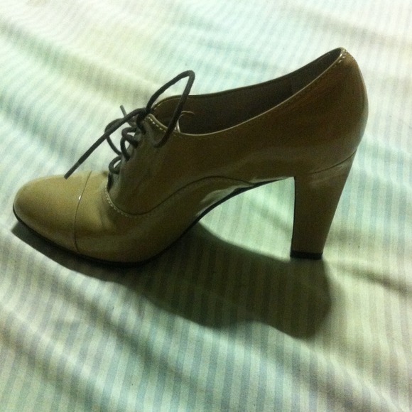 Shoes - Picture 3 of 3