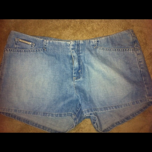 Levi's silvertab shorts