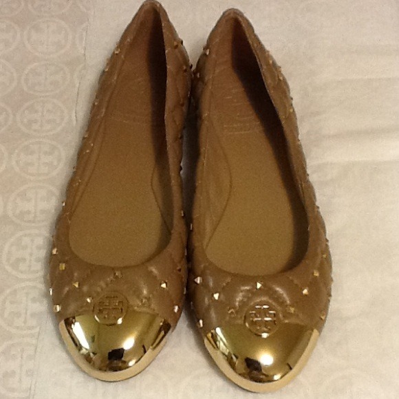 Tory burch, wear it couple time only very new