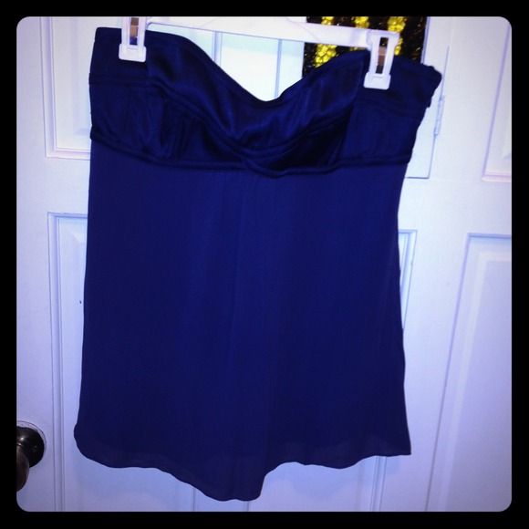 Strapless top