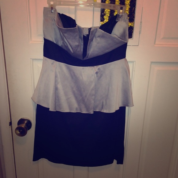 Strapless dress