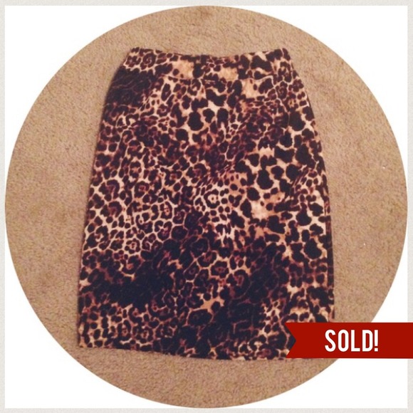 Leopard skirt