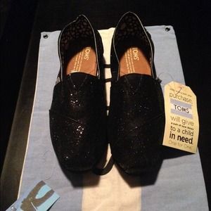 TOMS Black Glitter TOMS bag, Bracelet & Sticker
