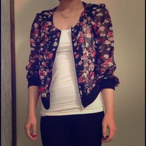 Flower-black base blazer