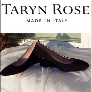🔴SOLD🔴TARYN ROSE Kathleen Black Nylon Wedge Heel