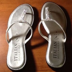 Flip flops!!! Out of season!! Winter deal :)
