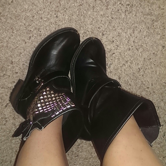 STUDDED COMBAT BOOTS - Picture 2 of 2