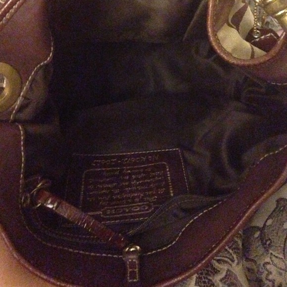 Coach handbag - Picture 2 of 3