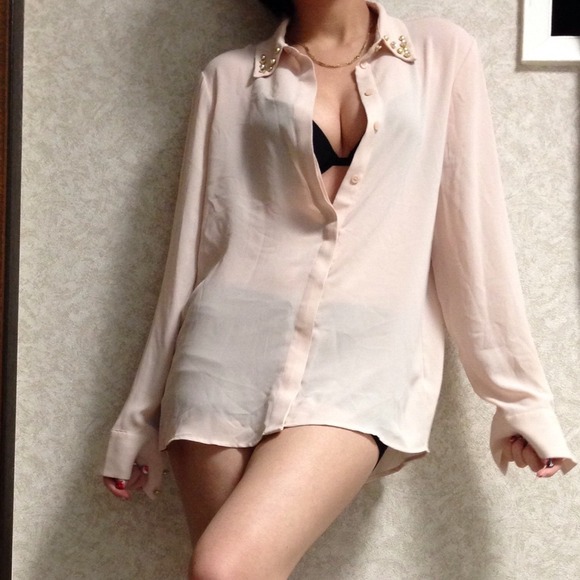 Beige top - Picture 4 of 4