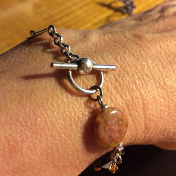 Hand crafted bracelet - Picture 2 of 2