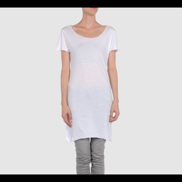 SOLD in bundle: STEWART + BROWN

T-shirt / tunic