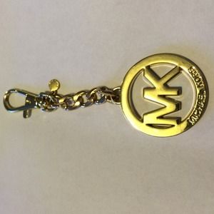 Mickael Kors accessory