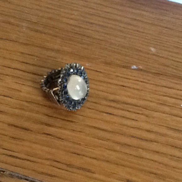 Blue Cocktail Ring - Picture 2 of 4