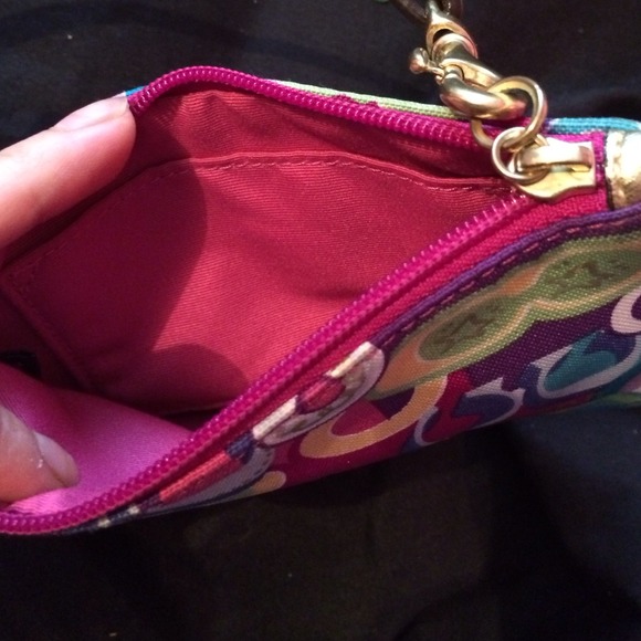 Coach wristlet - Picture 2 of 2