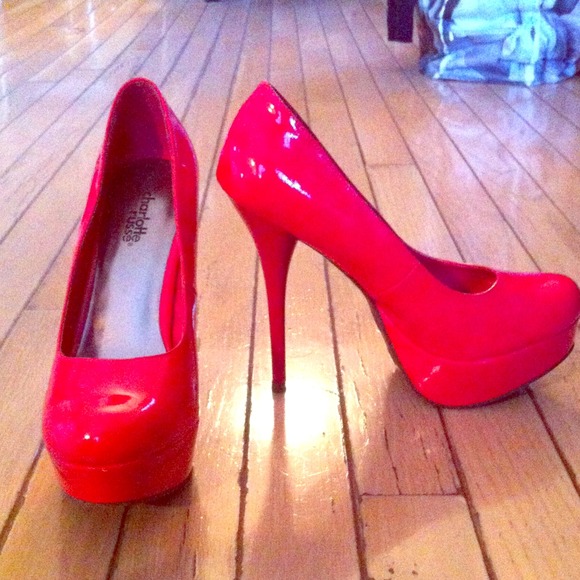 Hot pink pumps size 7