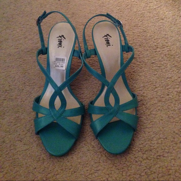 👠Teal High Heels👠