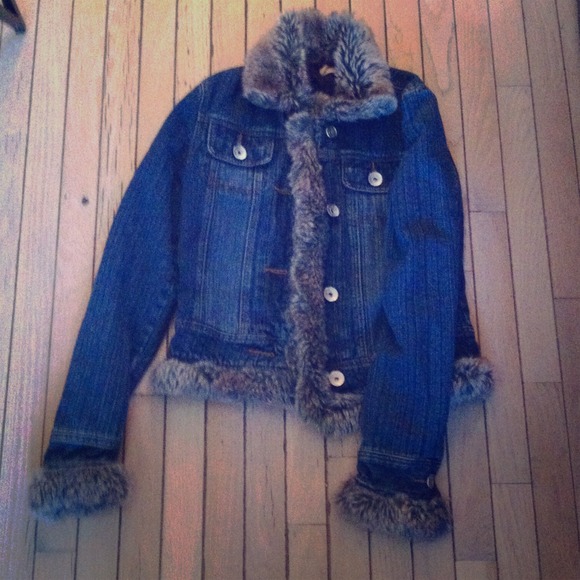 Leoroma jeans jacket , size medium