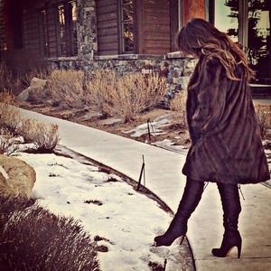 JONES NEW YORK Faux Fur Coat