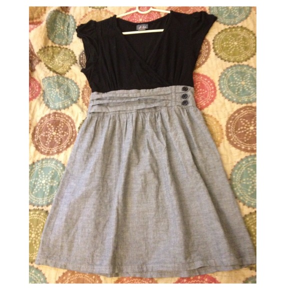 ✨low-cut black and grey dress✨