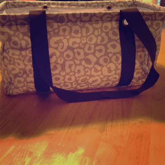 Thirty one med utility tote
