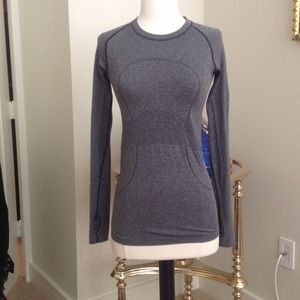 Lululemon Run Swiftly Top