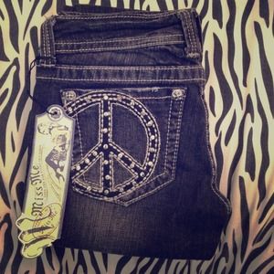 🔺Never Worn🔻 Miss Me Jeans size 27