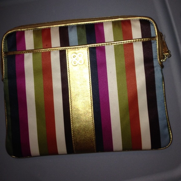 authentic Coach iPad case - Picture 2 of 3