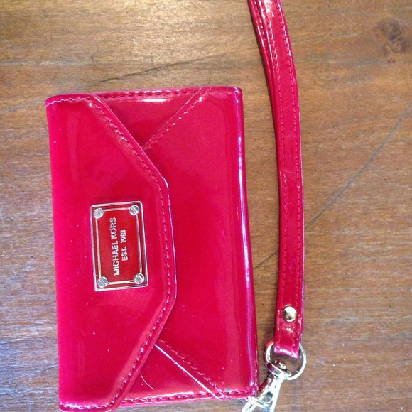 I♥️ SOLD♥️ authentic Michael Kors iPhone 4 case - Picture 1 of 2