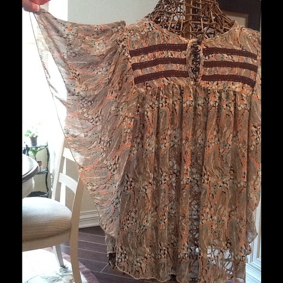 Sold IN BUNDLE.  Multi color top
