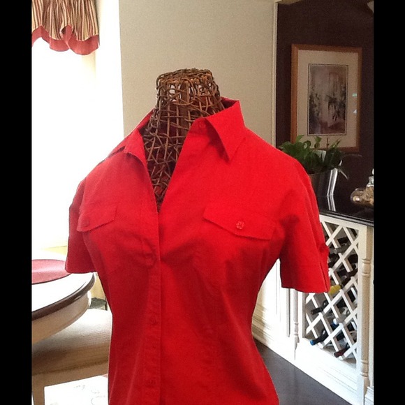 Sold Red button down top - Picture 2 of 2