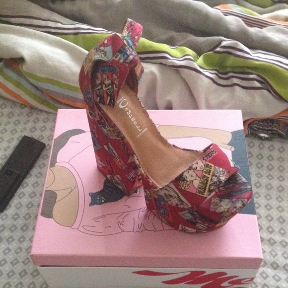 Jeffery Campbell comic book platform shoe
