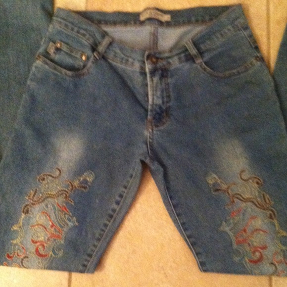 Embroidered Jeans!
