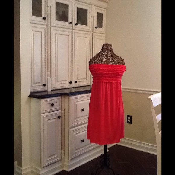 Sold in bundle Pink cover up