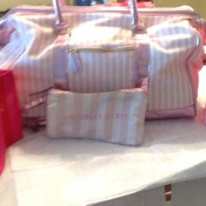 Victoria Secret travel set ON HOLD.