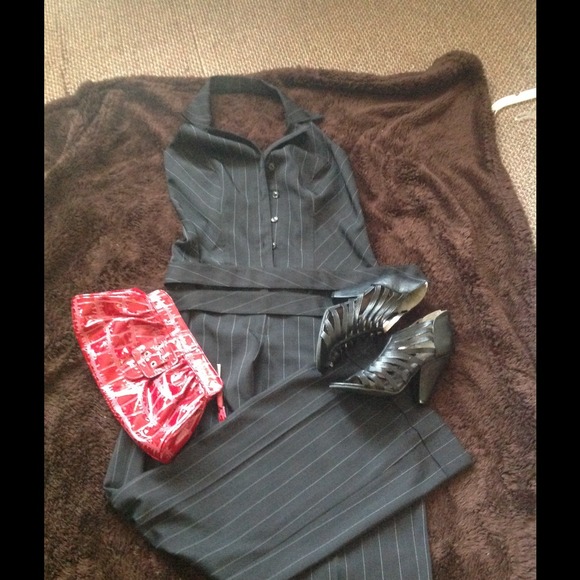 SOLD IN BUNDLE PRICE SLASH❌🌟GREAT JUMPSUIT🌟