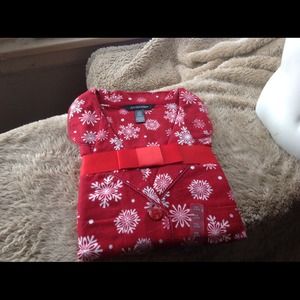 🎄BRAND NEW HOLIDAY PAJAMAS🎄