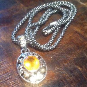 ✨Real Citrine Gem, silver and gold necklace✨