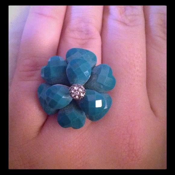 Blue flower ring sz 6